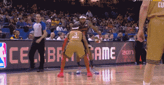 恩比德生涯第199次单场出手20+，命中率首次低于20%（恩比德生涯第199场20+出手，命中率首度跌破20%）