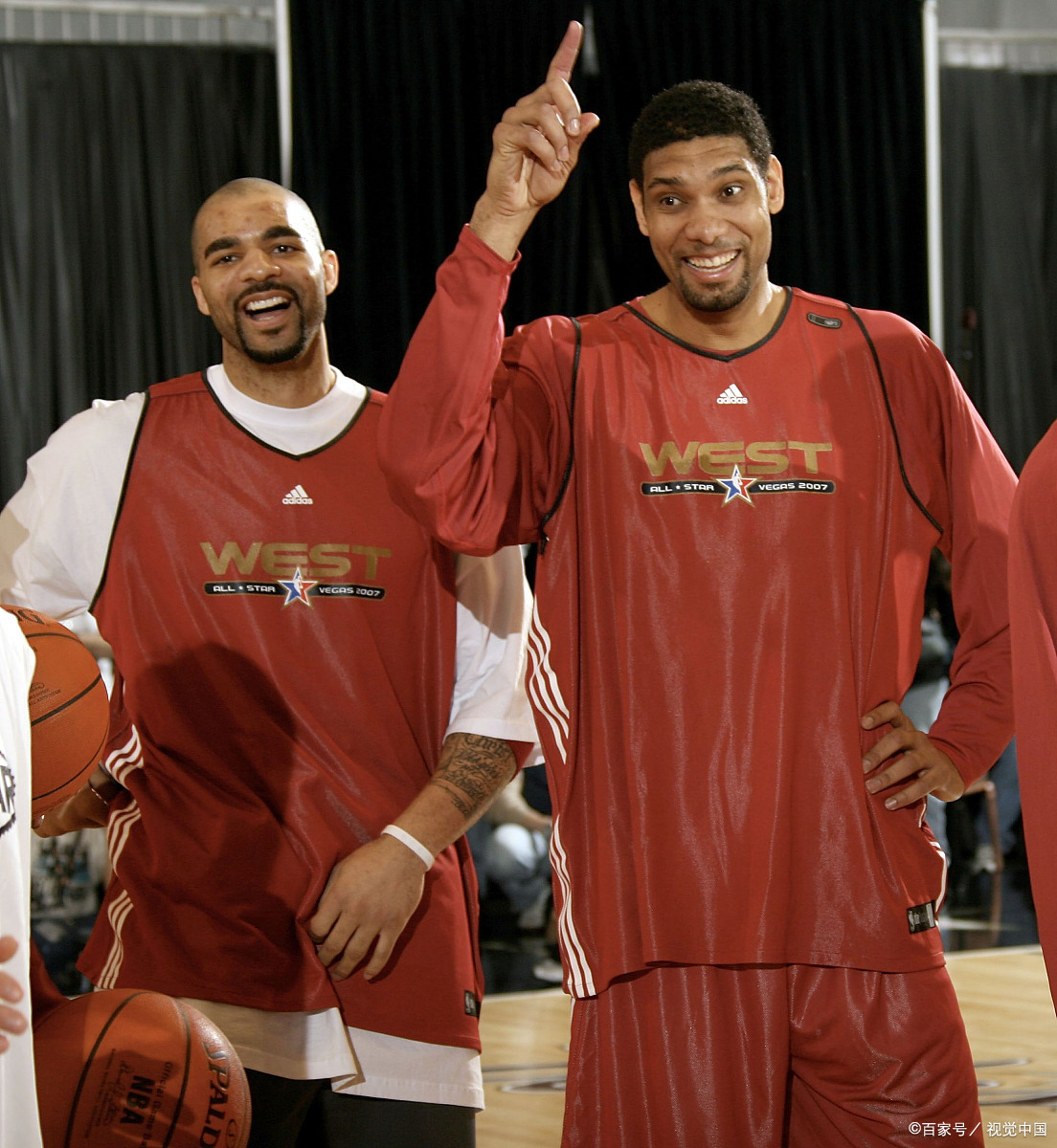 那不勒斯VS尤文，皇马VS塞尔塔，比分精准预测，那不勒斯要登顶？（尤文战那不勒斯，皇马迎塞尔塔：比分深度前瞻，那不勒斯能否登顶？）