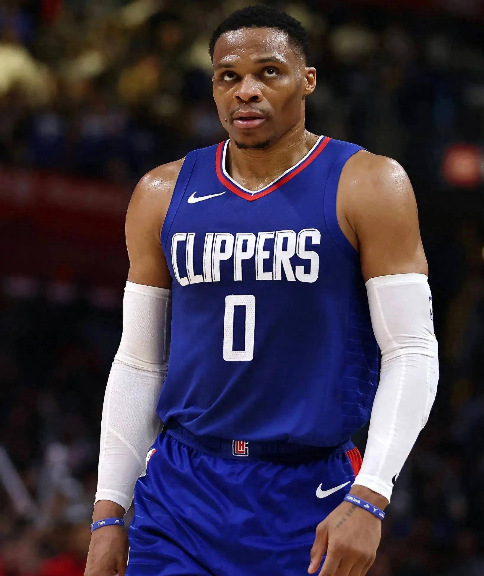 世界杯热身赛对阵曝光，焦点战即将上演（世界杯热身赛对阵出炉，重磅对决在即）