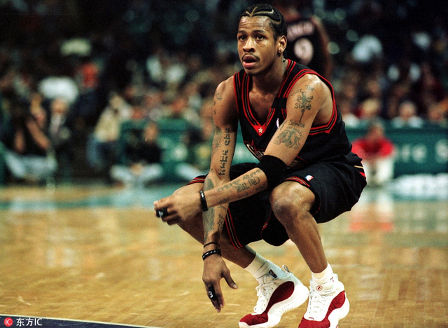 足球队员饮食与恢复计划（足球运动员营养与恢复方案）