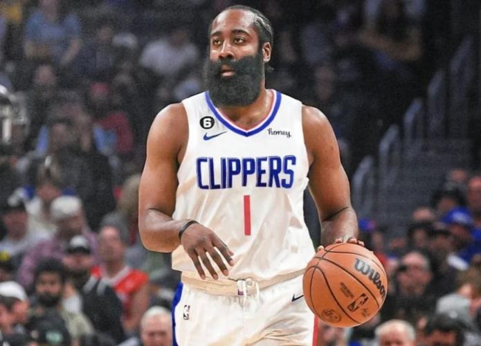 布翁焦尔诺：队内关系？我们对孔蒂有信心，他对我们也是如此（布翁焦尔诺：更衣室关系融洽，我们信任孔蒂，孔蒂同样信任我们）