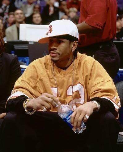 曼纳：冬窗是一个机会，中场是我们的引援关注重点（曼纳称冬窗是良机，中场将成引援重心）