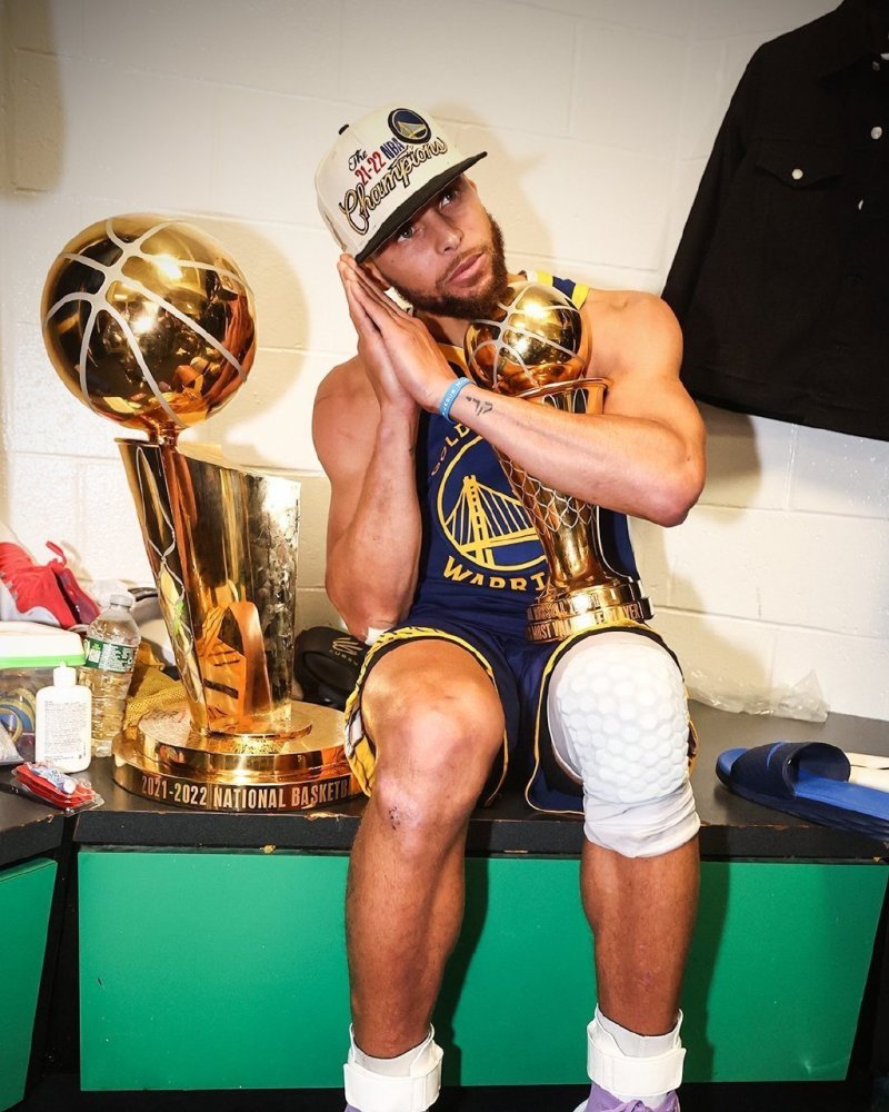 若昂-内维斯：对比赛不能说满意也不是失望，有1分总比没有好（若昂-内维斯：谈不上满意也不至于失望，至少带走1分）